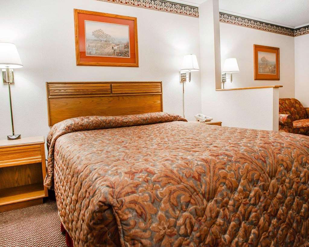 Econo Lodge Inn & Suites ניוטון חדר תמונה